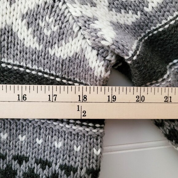 Nicole Miller Cardigan Sweater Size M Gray Fairisle Grandpa Sweater Pockets - Picture 5 of 9